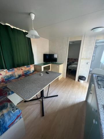 Villaggio Mithos Misano Adriatico Exteriör bild