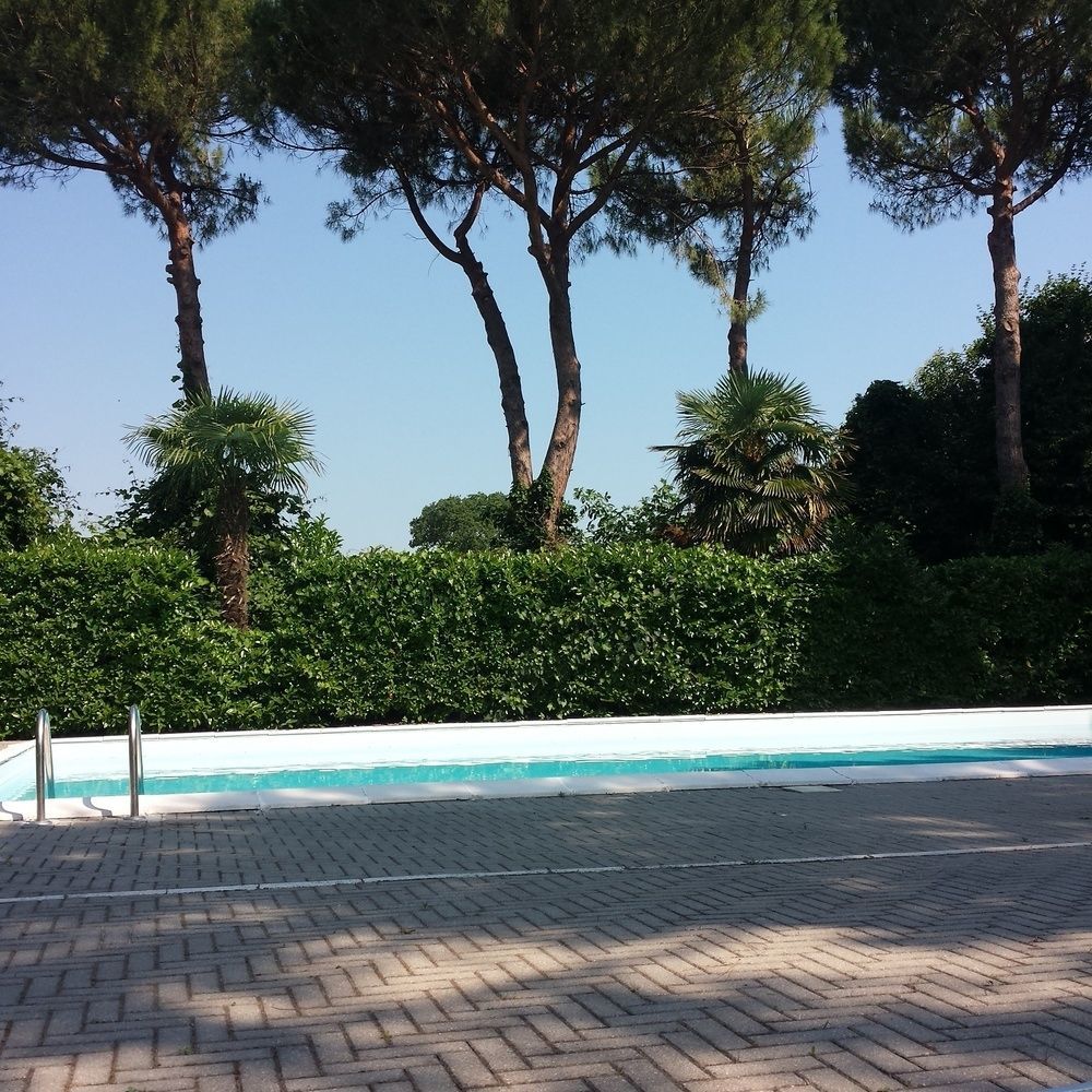 Villaggio Mithos Misano Adriatico Exteriör bild